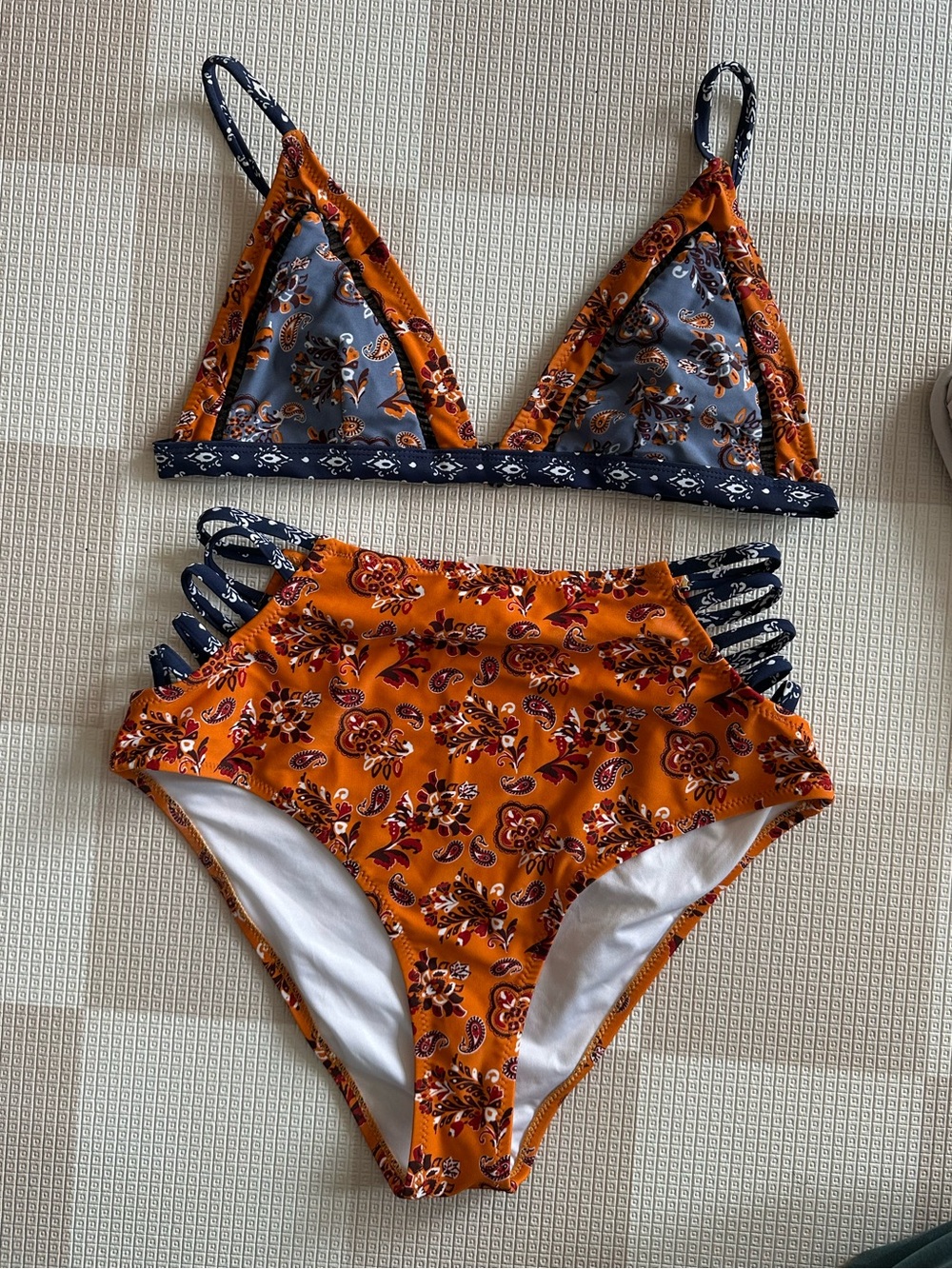 CUPSHE Women’s M Bikini Set